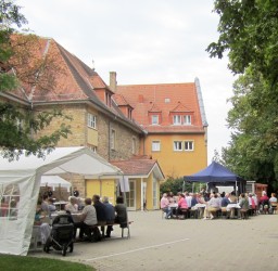 Schlosshof Rotenberg